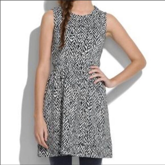 Madewell x Hi-Line duet dress. Size M. - Picture 2 of 14